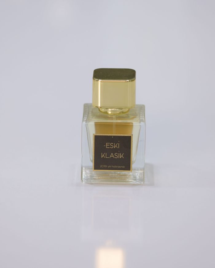 *   Klasik (Erkek) (Bengikâr Lüks Parfüm) / Bengikar Classic (Men) (Bengikar Luks Parfum) (50 ML)